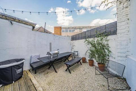 2 bedroom terraced house for sale, Southampton Way, Camberwell SE5