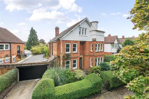 5 bedroom detached house for sale, Park Avenue, Bedford