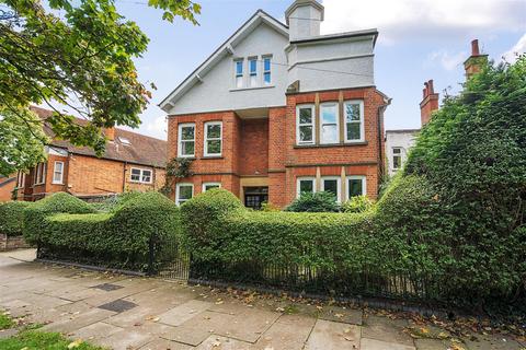 5 bedroom detached house for sale, Park Avenue, Bedford