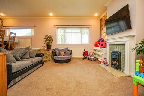 3 bedroom detached house for sale, Ravine Close, Hastings