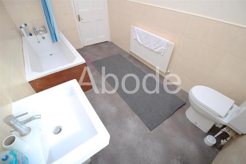 undefined, Hyde Park Terrace, Hyde Park, Leeds