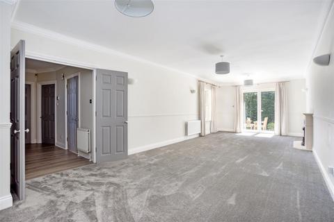 13 Agincourt, Ascot, SL5 7SJ