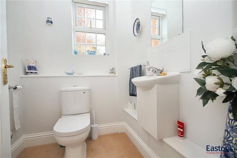 2 bedroom terraced house for sale, Sandy Mead, Surrey KT19