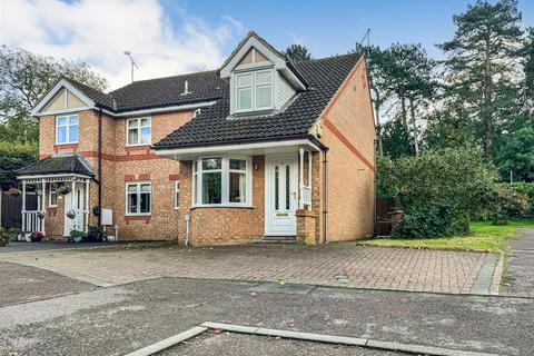 4 Lime Trees Grove, Corby, NN17 1DY