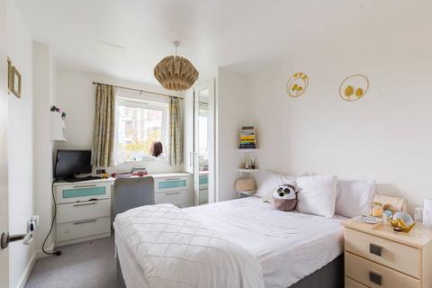 2 bedroom flat for sale, Tequilla Wharf, Limehouse, London, E14