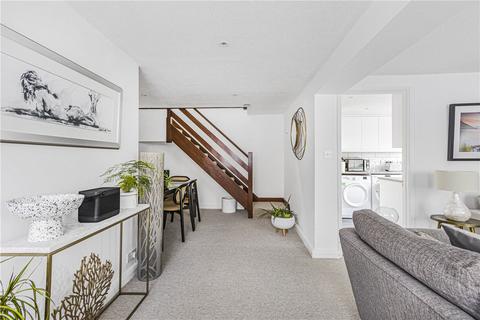 2 bedroom end of terrace house for sale, Fore Street, Hatfield, Hertfordshire, AL9