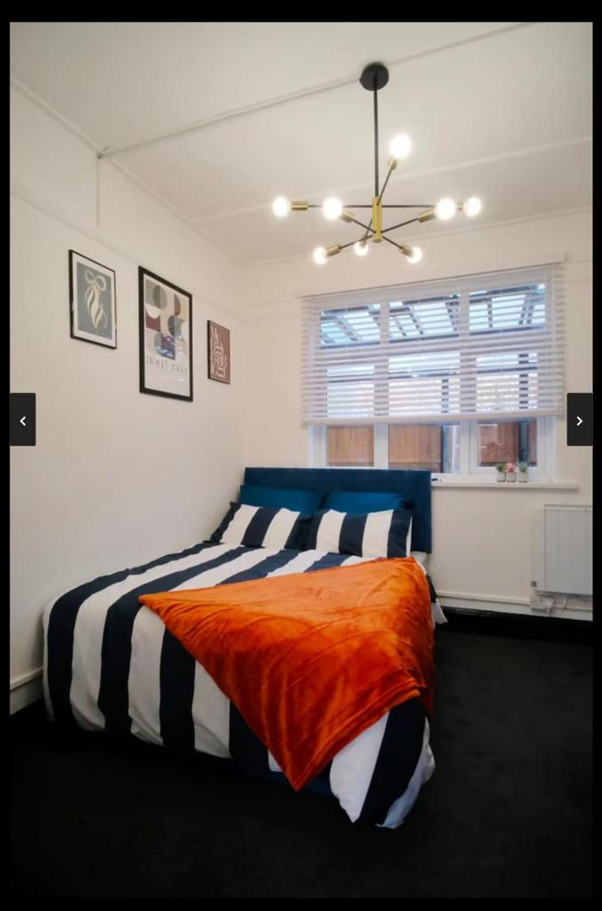 Isleworth TW7 1 bed apartment to rent £1,600 pcm (£369 pw)