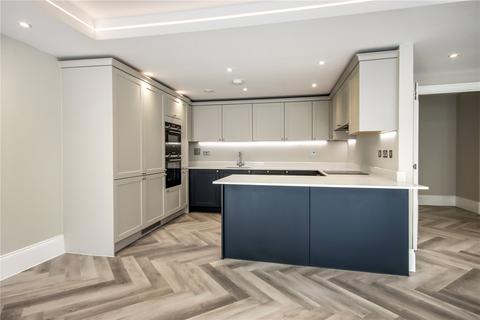 2 bedroom apartment for sale, Green Hedges, Westerham Road, Oxted, Surrey, RH8