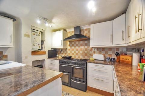 3 bedroom terraced house for sale, Seaview Road, Gillingham, ME7