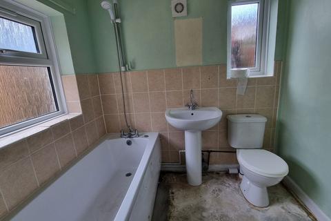 3 bedroom terraced house for sale, Clapham Road North, Lowestoft, Suffolk