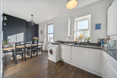 11a Delacourt Road, London, SE3 8XA