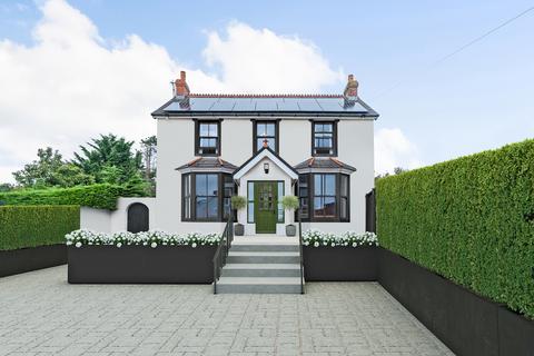 5 bedroom detached house for sale, Lamack Vale, Serpentine Road, Tenby, Pembrokeshire