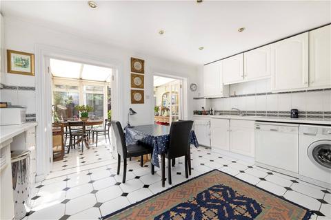 3 bedroom terraced house for sale, Vicarage Crescent, London, SW11