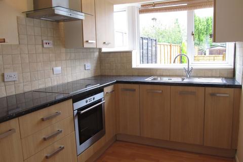 2 bedroom terraced house to rent, Cants Lane, Burgess Hill, RH15