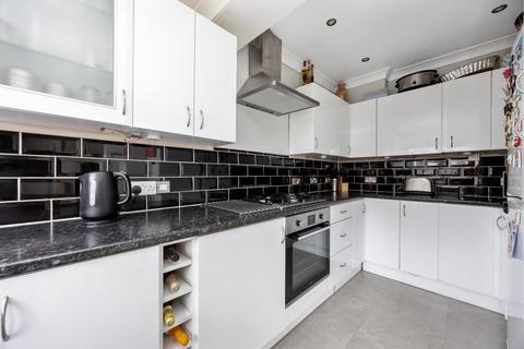 3 bedroom house for sale, Eastbourne Road, Brighton