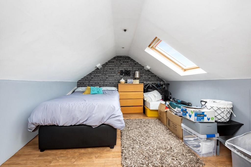 Loft room.jpg