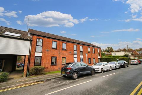 undefined, Kings Road, Guildford