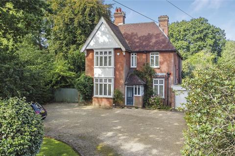 5 bedroom detached house for sale, Oathall Road, Haywards Heath, West Sussex, RH16