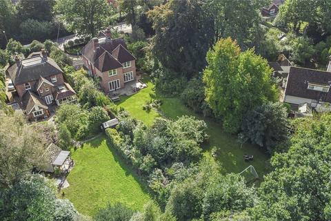 5 bedroom detached house for sale, Oathall Road, Haywards Heath, West Sussex, RH16