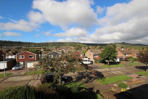 3 bedroom detached house for sale, Glendale Avenue, Eastbourne, BN21 1UU