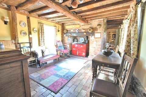 3 bedroom cottage for sale, Wash Lane, Newmarket CB8