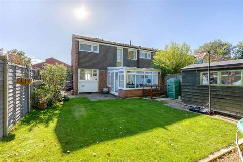 3 bedroom end of terrace house for sale, Wyatt Close, Ickleford, Hitchin SG5 3XY