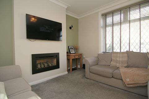 18 Mount Terrace, Bradford, BD2 2JE