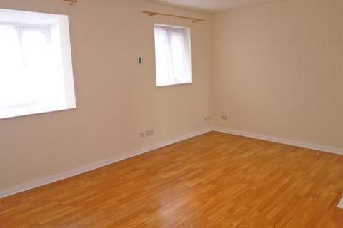 1 bedroom flat to rent, Lynmouth Crescent, Furzton, Milton Keynes, MK4