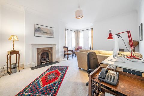 94 Hamlet Gardens, London, W6 0SX