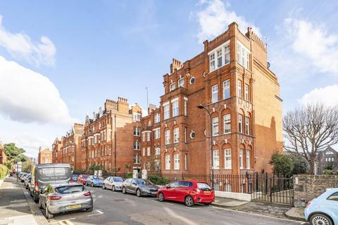 94 Hamlet Gardens, London, W6 0SX