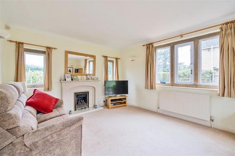 4 bedroom detached house for sale, Old Hardenhuish Lane, Chippenham