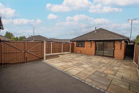 2 bedroom detached bungalow for sale, Sycamore Close, Uttoxeter ST14