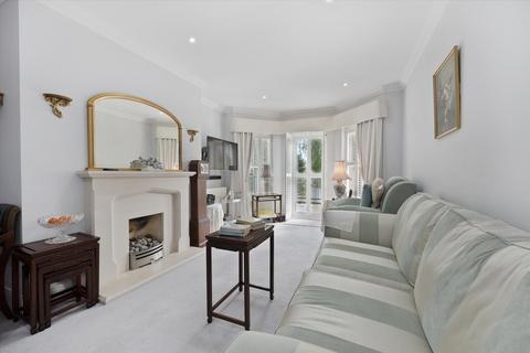 2 bedroom flat for sale, Palmerstone Court, Virginia Water, Surrey, GU25