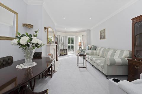 2 bedroom flat for sale, Palmerstone Court, Virginia Water, Surrey, GU25