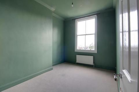 2 bedroom flat to rent, Buckingham Place, Brighton, East Sussex, BN1