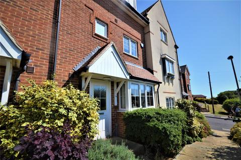 4 bedroom terraced house to rent, Galley Hill View, Bexhill-On-Sea TN40