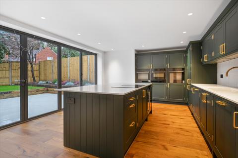 3 bedroom detached house for sale, Brockenhurst Road, Ascot, SL5