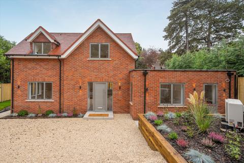 3 bedroom detached house for sale, Brockenhurst Road, Ascot, SL5