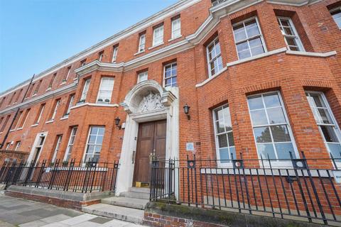 2 bedroom apartment for sale, Justice Apartments, London E1