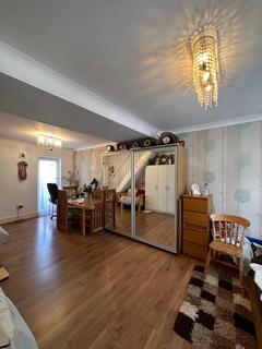 2 bedroom terraced house for sale, Wood Street Grays RM17 6EQ