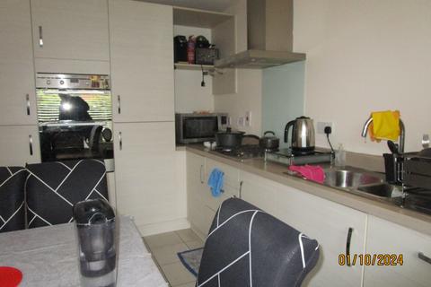 3 bedroom semi-detached house to rent, Prince William Drive, Derby DE22