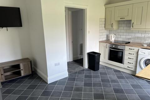 3 bedroom house share to rent, Fieldhouse Lane, Durham