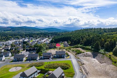 3 bedroom semi-detached house for sale, Dulicht Court, Grantown on Spey