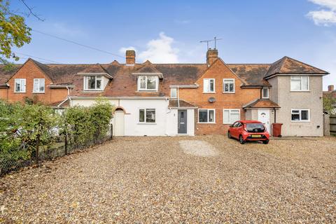 3 bedroom terraced house for sale, Maple Gardens, Reading, Berkshire