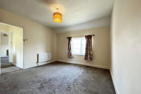 2 bedroom semi-detached house to rent, Fidlers Lane, Newbury RG20