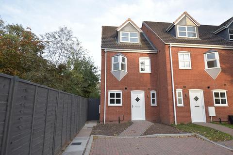 3 bedroom end of terrace house to rent, Astonfields Meadows, Astonfields Road, Stafford, ST16