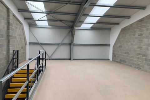 Industrial unit to rent, Maple Leaf Business Park, Manston, Ramsgate