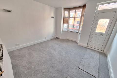 9 Grove Road, Nuneaton, CV10 8JR