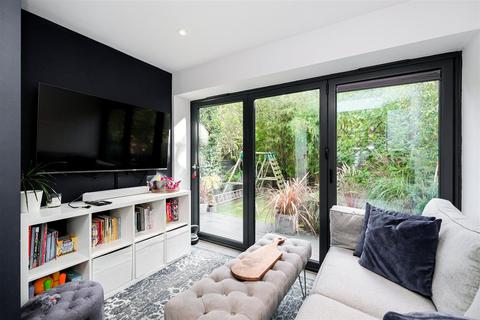 14 Reydon Avenue, London, E11 2JD