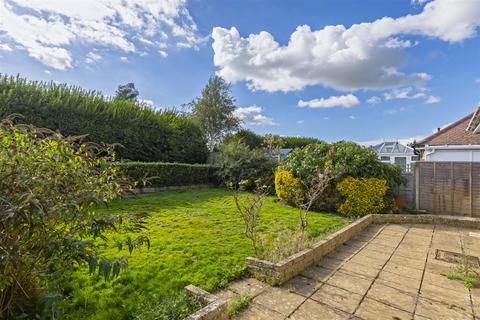 22 Burnham Road, Worthing, BN13 2NN